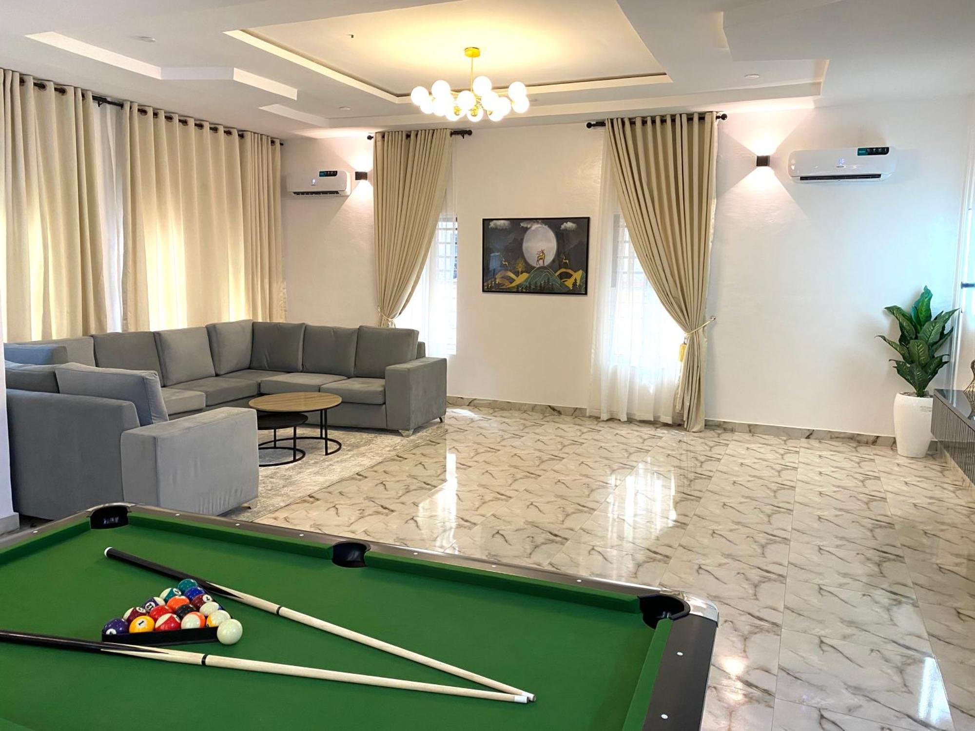 Ferienwohnung Luxe Haven Lekki Exterior foto