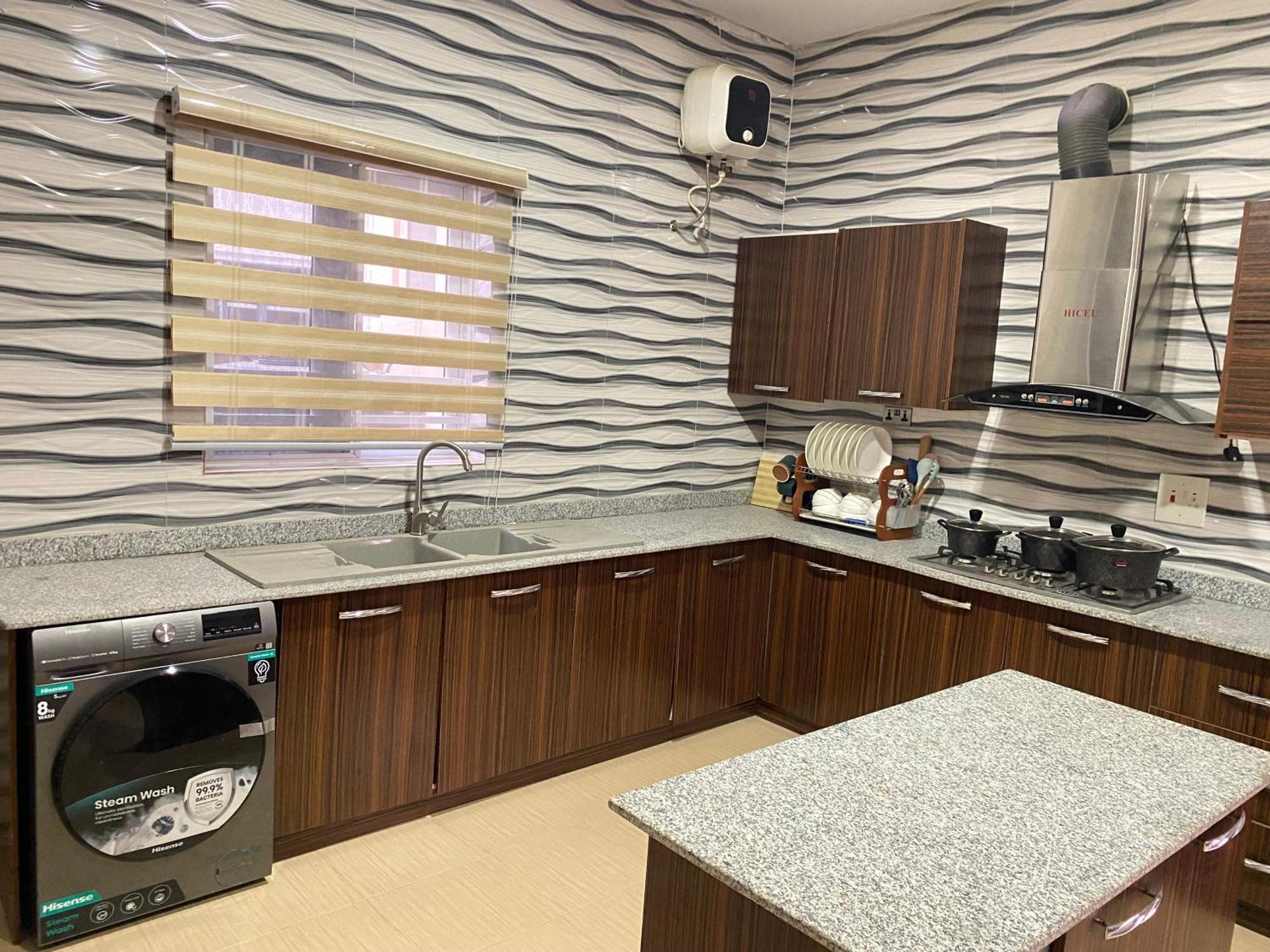 Ferienwohnung Luxe Haven Lekki Exterior foto